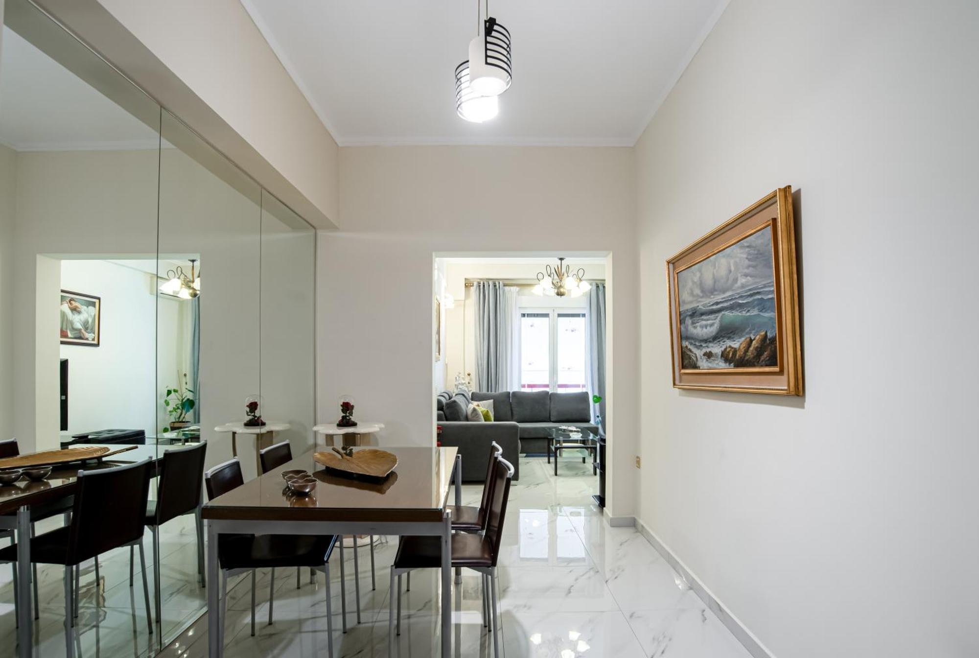 Apartment Hidden Gem Smyrnis